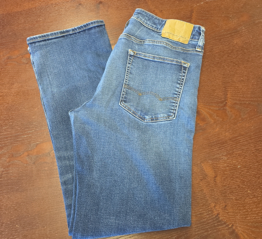 American Eagle Men’s Next Level Flex Original Bootcut Classic Blue Denim Jeans